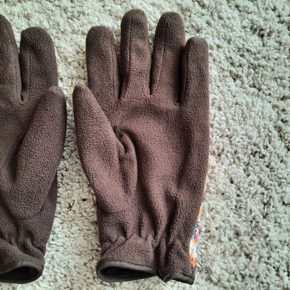 Vera Bradley English rose quilted floral brown fleece gloves size M/L